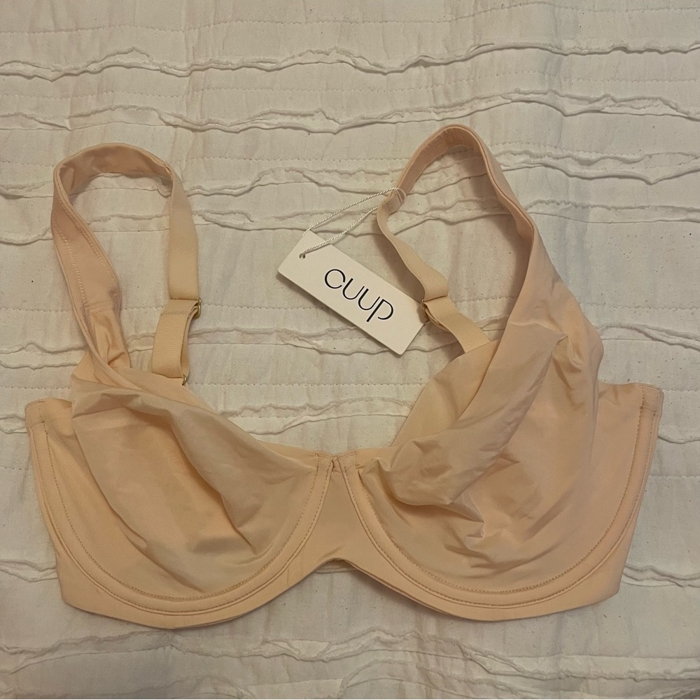NWT CUUP 32F Blush Unlined Scoop Bra